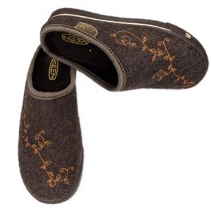 KEEN Howser Wool Embroidered Clogs Brown W 6.5 EUC